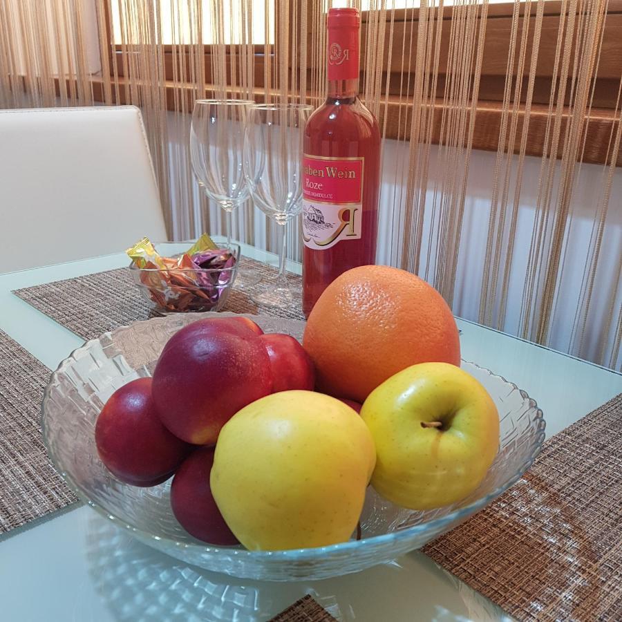 Sarah Apartment Констанца Экстерьер фото